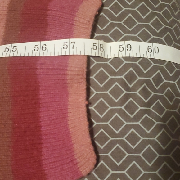 Ladies Scarf Bundle - Picture 5 of 17